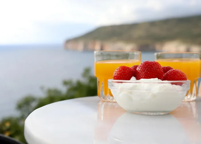 Panorama 3* Pírgos Dhiroú